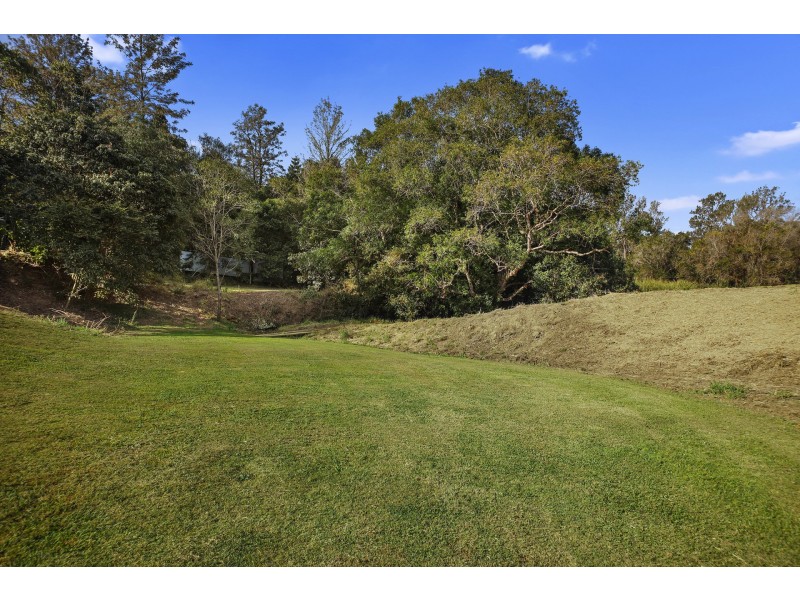 13 Tralisa Court, Samford Valley QLD 4520