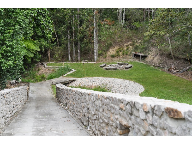 13 Woodview Street, Samford Valley QLD 4520