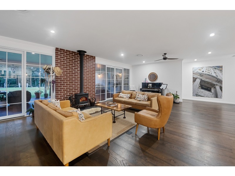 18 Kim Kerin Place, Wights Mountain QLD 4520