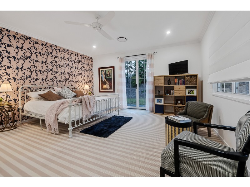 18 Kim Kerin Place, Wights Mountain QLD 4520