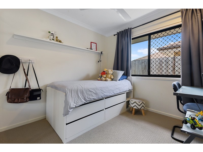 23 Rowallan Street, Warner QLD 4500