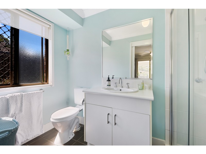 3 Katelyn Court, Cashmere QLD 4500