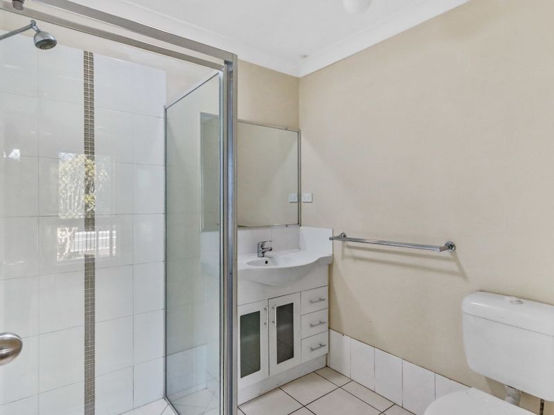 2 Dauntless Lane, Bray Park QLD 4500