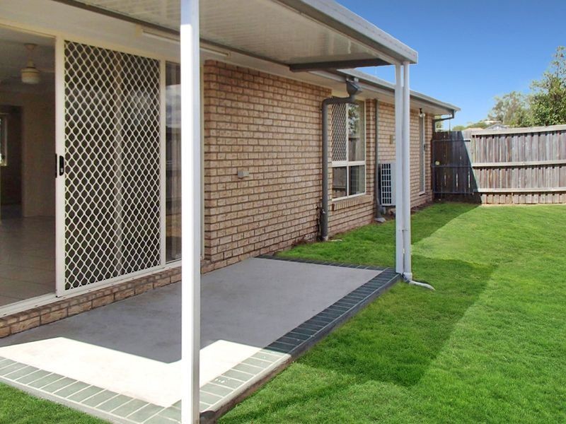 2 Dauntless Lane, Bray Park QLD 4500