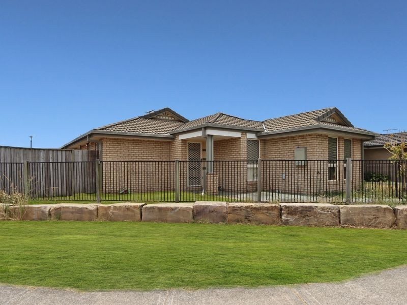 2 Dauntless Lane, Bray Park QLD 4500