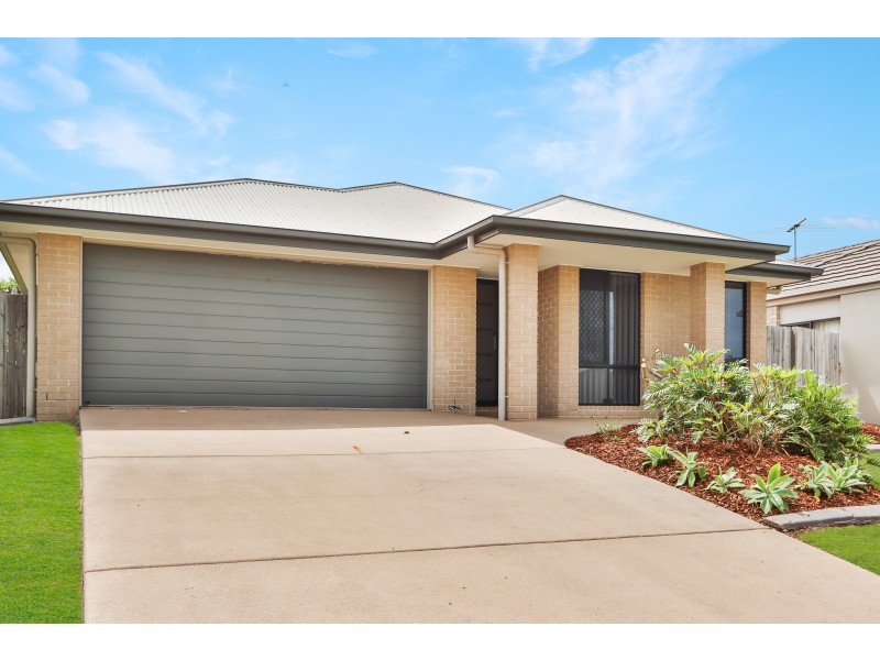27 Moor Circuit, Warner QLD 4500