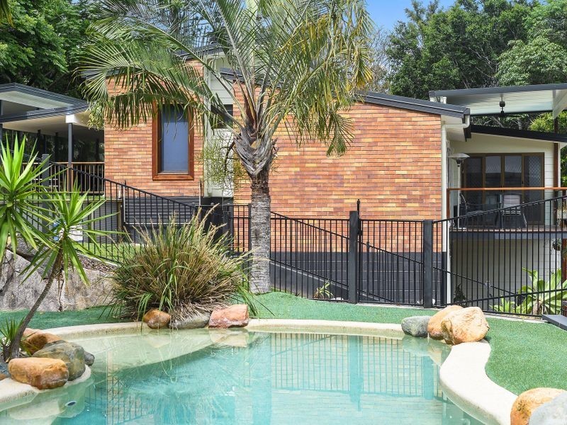 13 Woodview Street, Samford Valley QLD 4520