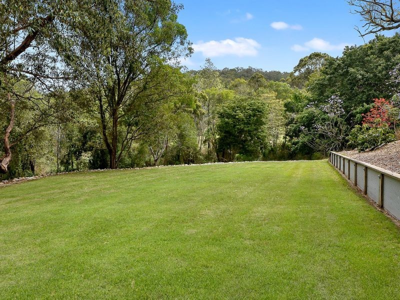 13 Woodview Street, Samford Valley QLD 4520