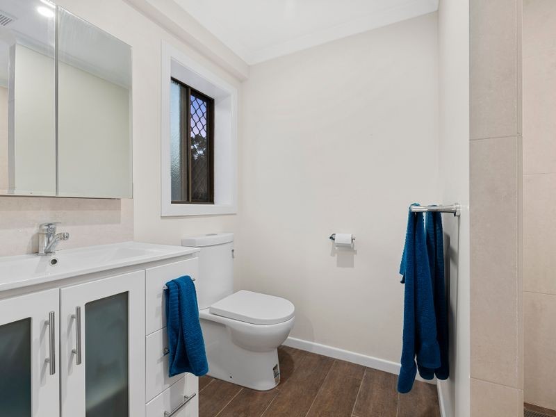 13 Woodview Street, Samford Valley QLD 4520