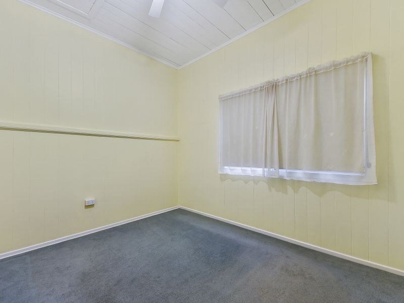 72 Dutton Street, Hawthorne QLD 4171