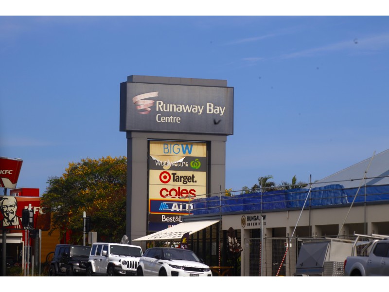 5/17 Canal Avenue, Runaway Bay QLD 4216