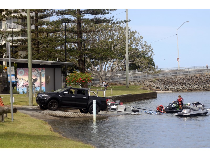 5/17 Canal Avenue, Runaway Bay QLD 4216