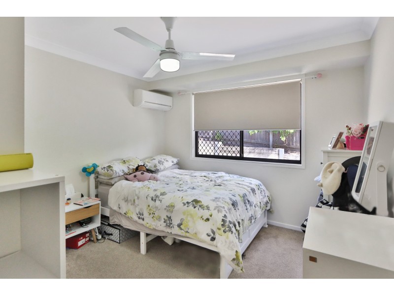 27 Montclare Court, Cashmere QLD 4500