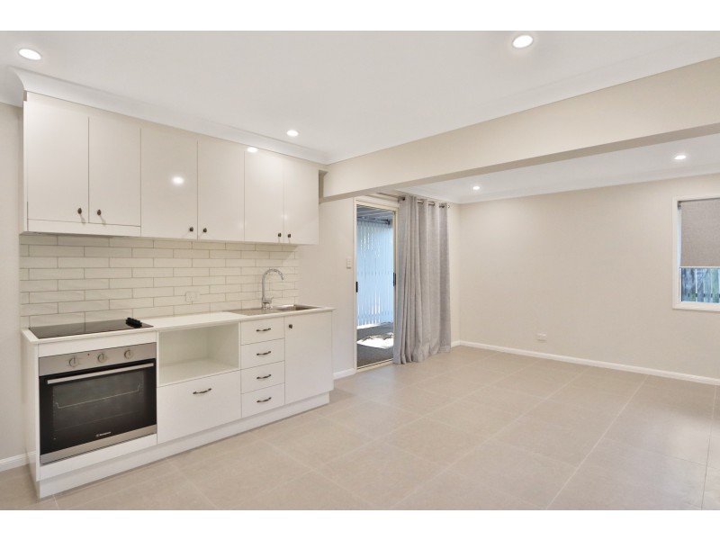 49 Paramount Drive, Warner QLD 4500