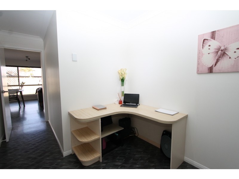 12 Kurrajong Drive, Warner QLD 4500