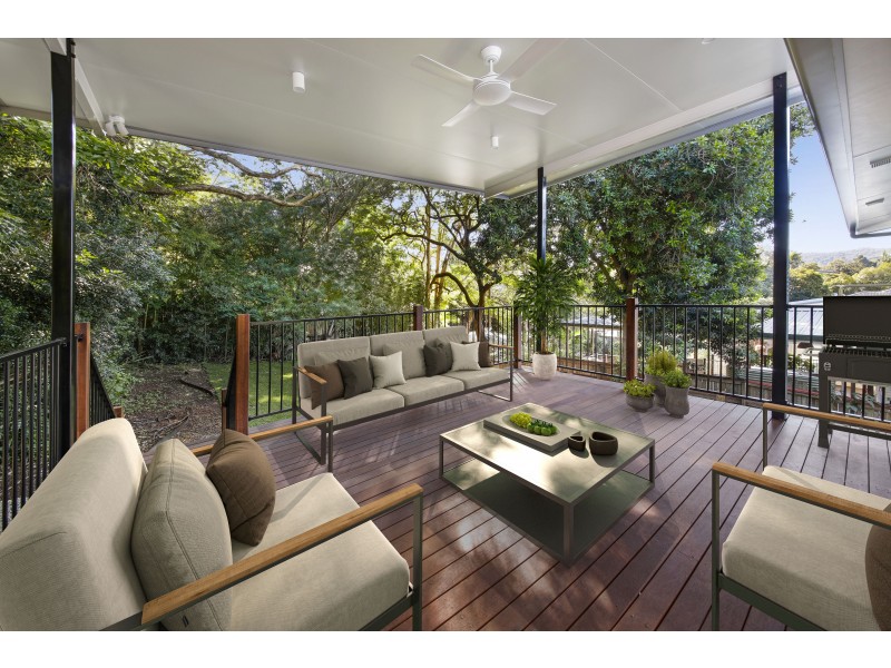 37 Currong Street, Kenmore QLD 4069