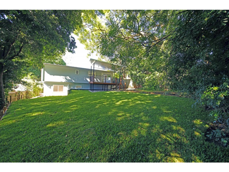 37 Currong Street, Kenmore QLD 4069