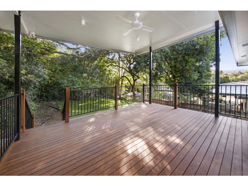 37 Currong Street, Kenmore QLD 4069