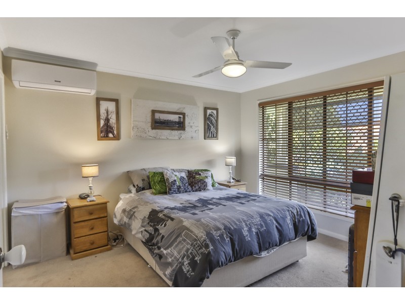 77 Oakwood Road, Warner QLD 4500