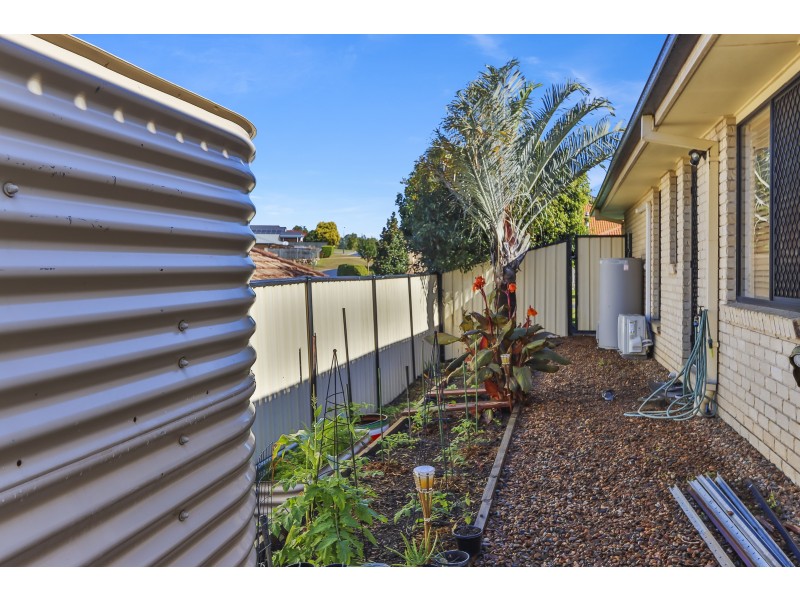 77 Oakwood Road, Warner QLD 4500