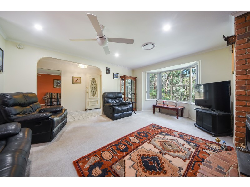 22 Ironbark Lane, Cashmere QLD 4500