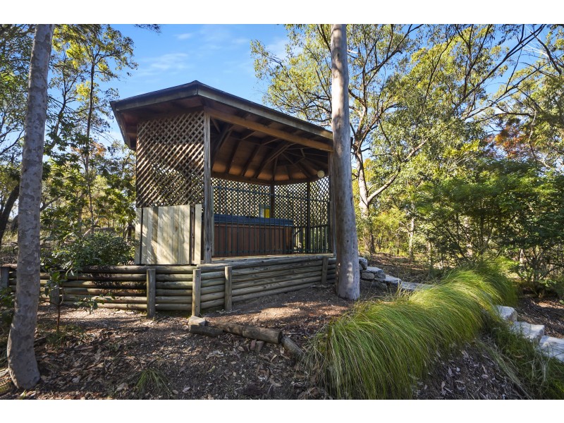 22 Ironbark Lane, Cashmere QLD 4500