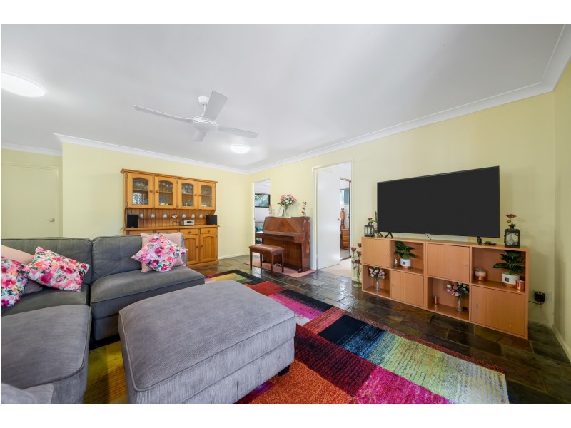 36 Montego Court, Eatons Hill QLD 4037