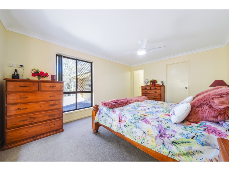 36 Montego Court, Eatons Hill QLD 4037
