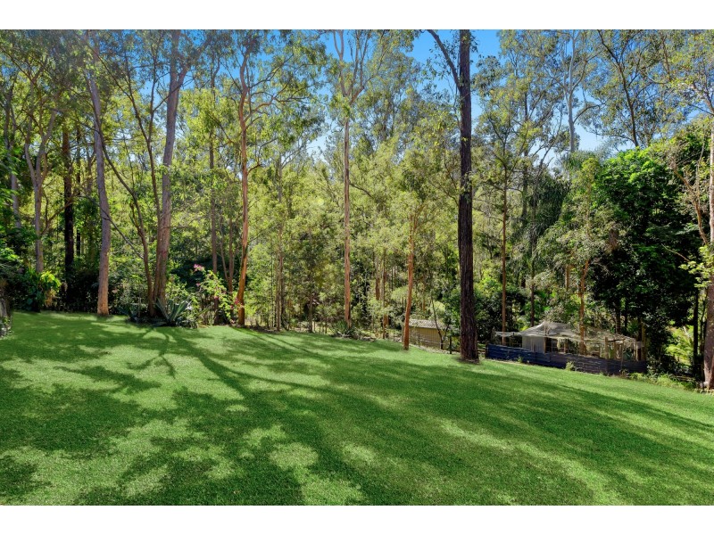 36 Montego Court, Eatons Hill QLD 4037
