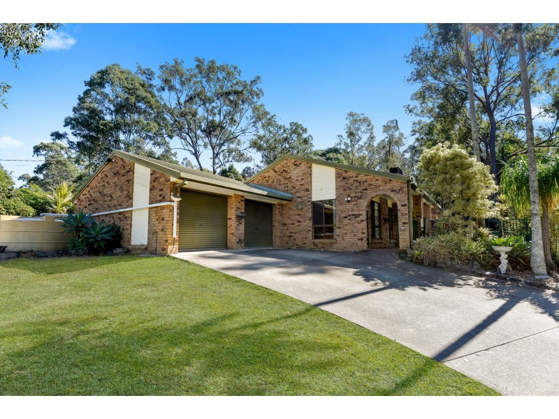 36 Montego Court, Eatons Hill QLD 4037