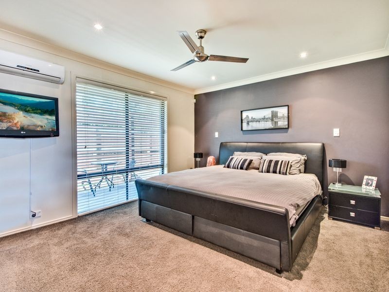 30 Tosca Street, Cashmere QLD 4500