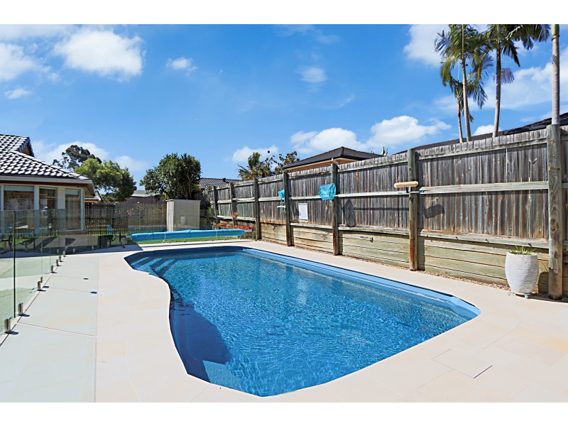 24 Montclare Court, Cashmere QLD 4500