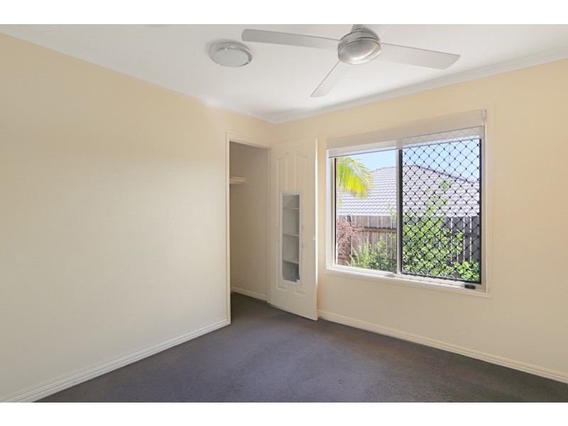 24 Montclare Court, Cashmere QLD 4500