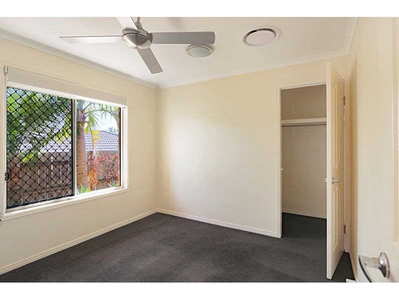 24 Montclare Court, Cashmere QLD 4500
