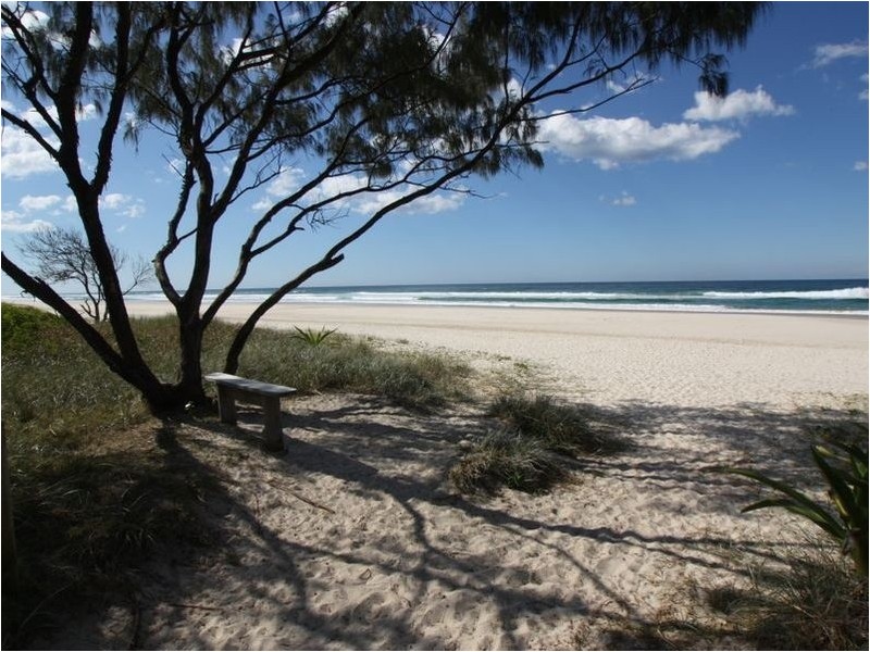 21 Muli Muli Avenue, Ocean Shores NSW 2483