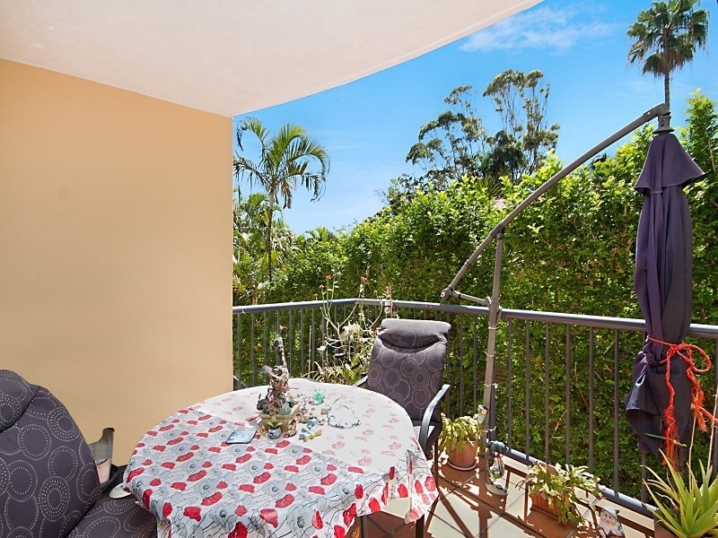7/14 Miles Street, Kirra QLD 4225