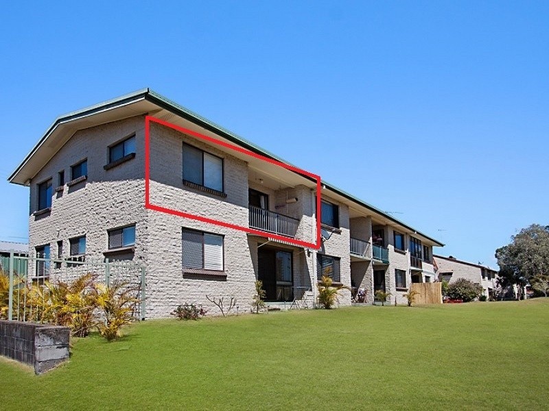 8/23 Coolangatta Road, Kirra QLD 4225