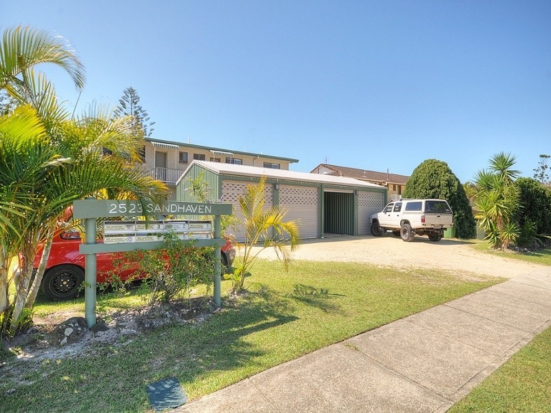 8/23 Coolangatta Road, Kirra QLD 4225