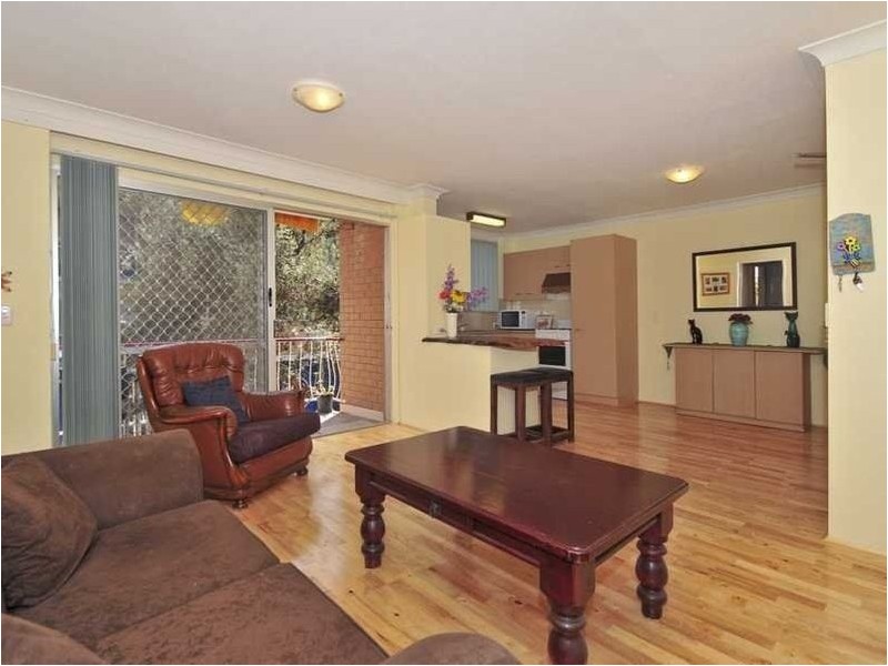 4/6 Allara Avenue, Palm Beach QLD 4221