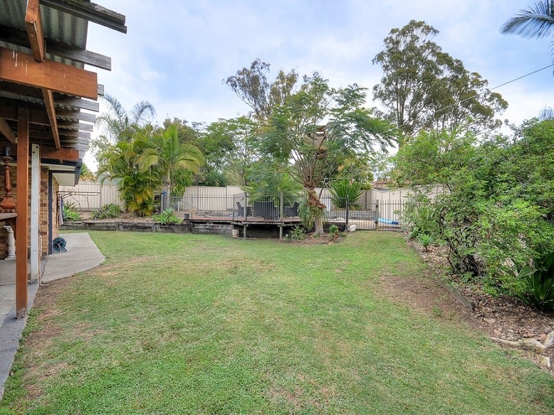 4 Batchworth Road, Molendinar QLD 4214