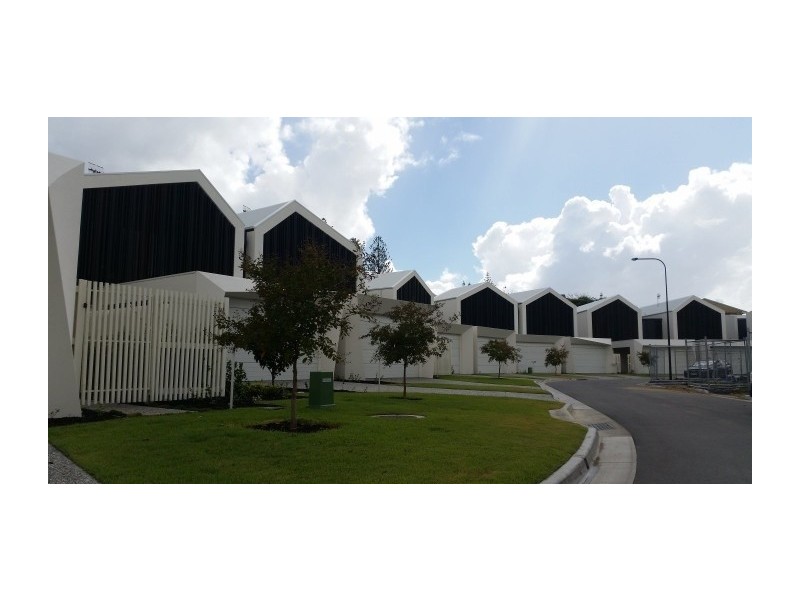 Palm Beach QLD 4221