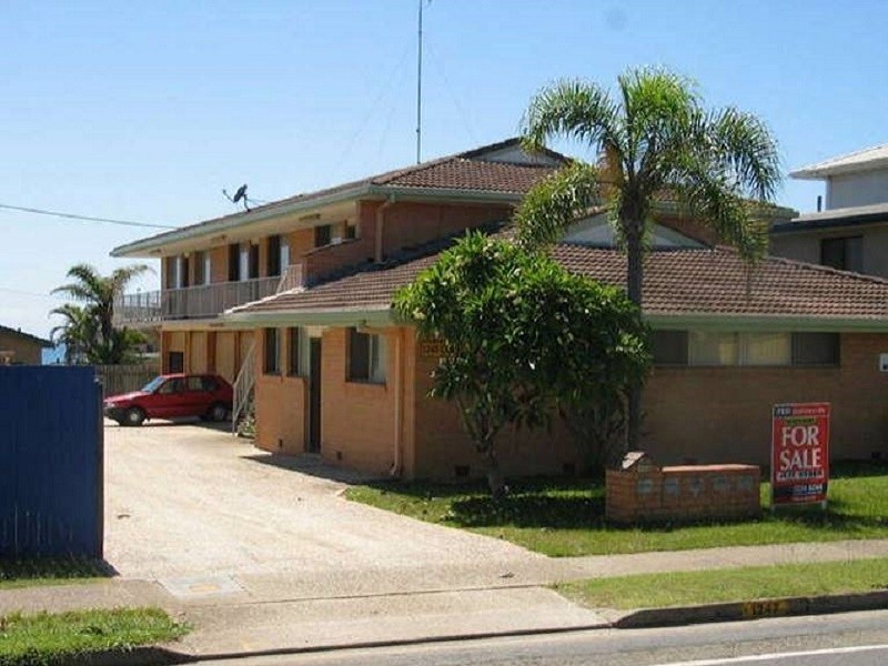 2/1245 Gold Coast Highway, Palm Beach QLD 4221