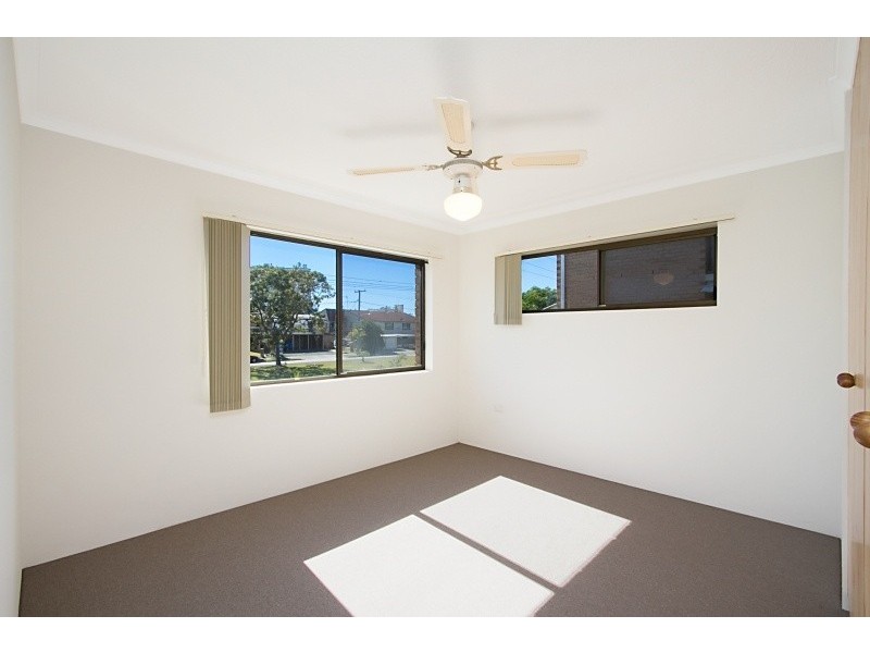 3/44 Coolangatta Road, Kirra QLD 4225