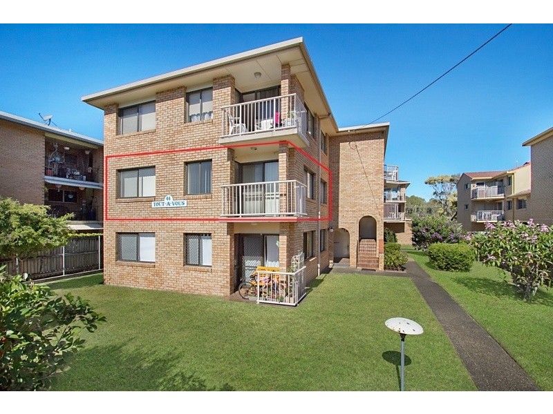 3/44 Coolangatta Road, Kirra QLD 4225