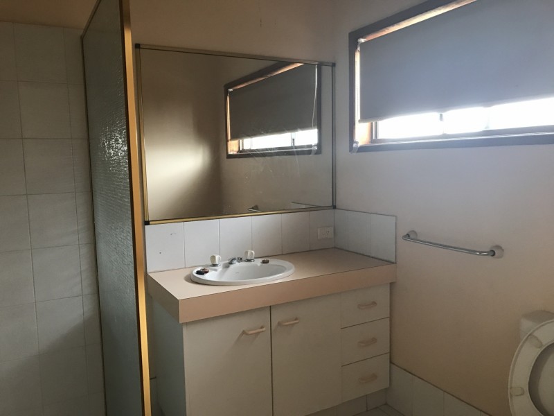 47 Angelica Street, Elanora QLD 4221