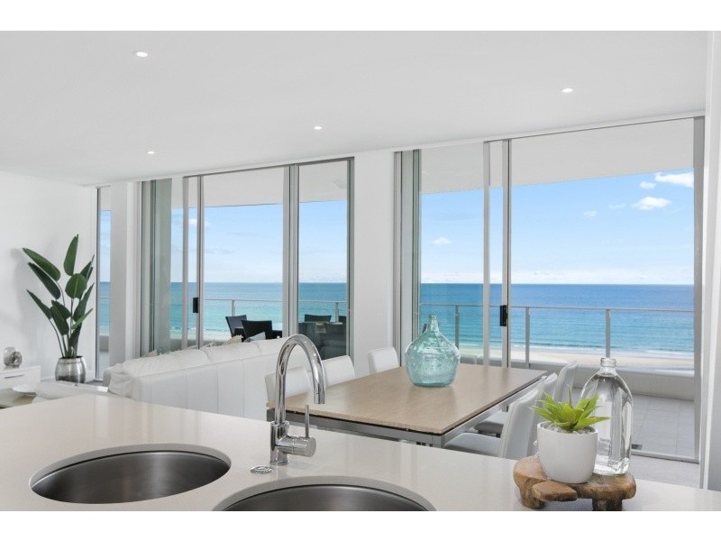 1102/2-8 Creek Street, Kirra QLD 4225