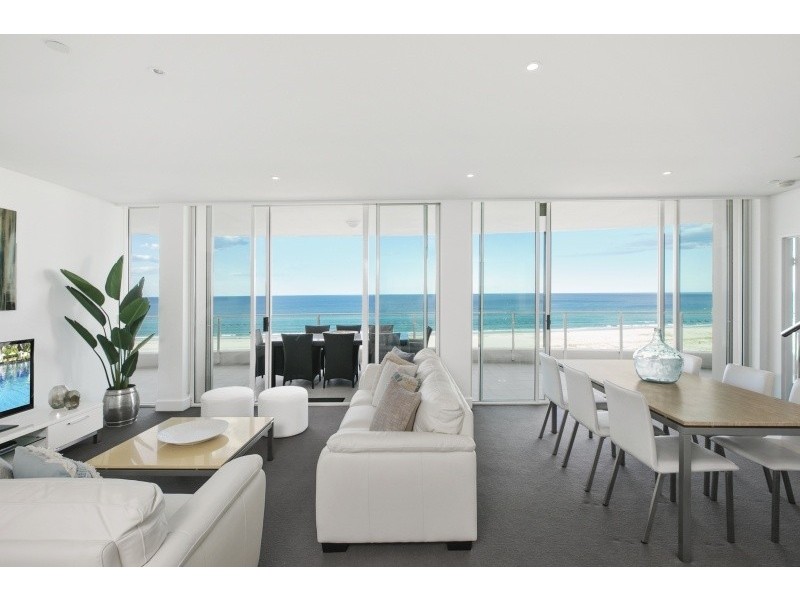 1102/2-8 Creek Street, Kirra QLD 4225