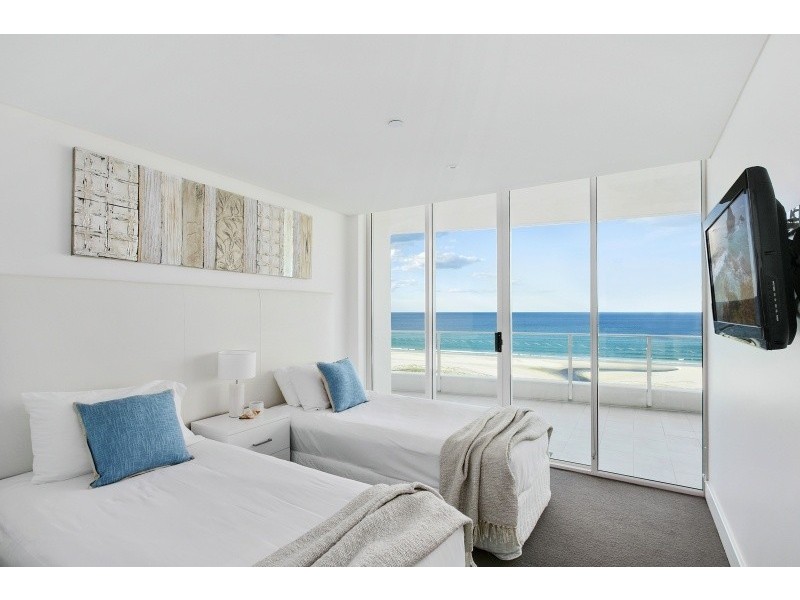 1102/2-8 Creek Street, Kirra QLD 4225