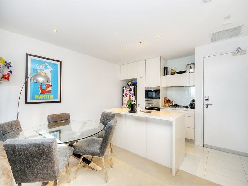 1408/1 Oracle Boulevard, Broadbeach QLD 4218