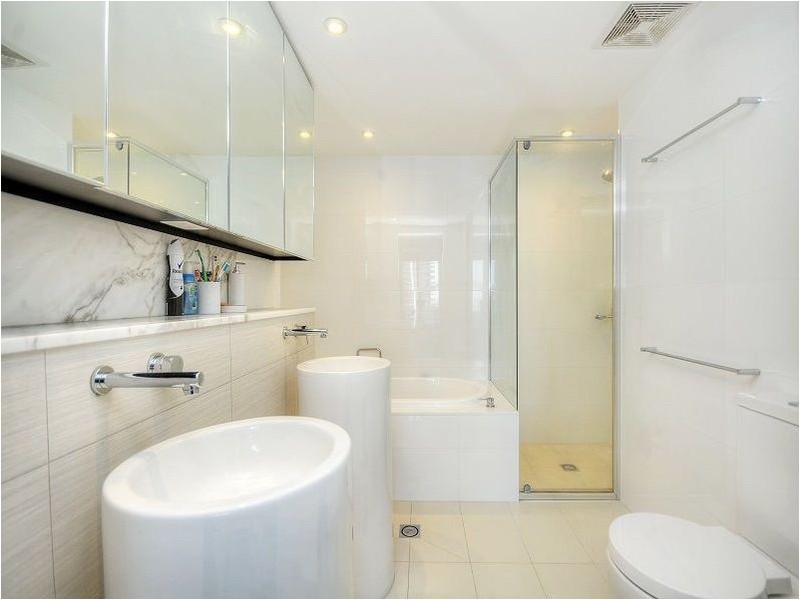 1408/1 Oracle Boulevard, Broadbeach QLD 4218